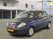 Lancia Ypsilon - 1.4-16V Argento