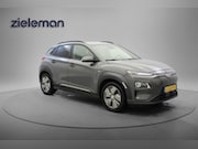 Hyundai Kona - Premium 64 kWh - Carplay, Camera, Stoelverw, Half Leer, SOH