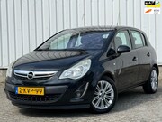 Opel Corsa - 1.4-16V Cosmo StoelVerwarming, StuurVerwarming, Climate, Nav