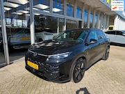 Volkswagen T-Roc - 1.5 TSI MILD HYBRID R-Line 150PK / ACHTERUITRIJCAMERA / ELEK