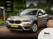 BMW X1 - xDrive20i Essential | Trekhaak | acht.Camera! | 4x4| Verst.