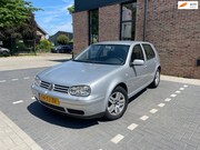 Volkswagen Golf - 1.6-16V Highline