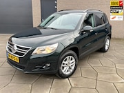 Volkswagen Tiguan - 1.4 TSI Comfort&Design| Als nieuwe Tiguan met trekhaak en ni