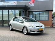 Toyota Auris - 1.6-16V Luna