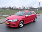Opel Astra - 1.8 Sport 140PK OPC Uitvoering / Recaro Interieur