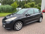 Peugeot 207 - 1.4 VTi Look /NWE APK/AIRCO/CRUISE/CENTRALE VERGRENDELING/EL