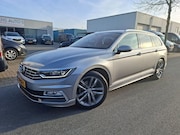 Volkswagen Passat - 1.4 TSI Highline Business R AUTOMAAT/LEDER/VIRTUAL COCKPIT