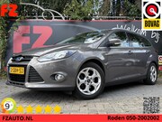 Ford Focus - Wagon 1.0 EcoBoost Titanium - Navigatie - Trekhaak - Climate
