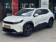 Toyota Urban Cruiser - EXECUTIVE 61KWH PANODAK JBL-AUDIO 360°CAMERA 19"LM-VELGEN LE