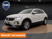 Volkswagen T-Roc - 1.5 TSI Life | Trekhaak | Camera | ACC | Parkeerhulp | Carpl