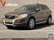 Volvo XC60 - 2.4 D5 AWD Momentum | Pano | Leder | Climate | Cru