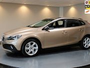 Volvo V40 Cross Country - 2.5 T5 Momentum *Automaat* 254Pk Trekhaak|Camera|Leer|Rose g