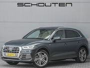 Audi Q5 - 45 TFSI Quattro S-Edition Pano Luchtvering Trekhaak