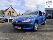 Peugeot 206 - 1.4 Pop' Art Stuurbekrachtiging | 117.000 km | Nw distributi