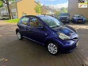 Toyota Aygo - Nieuw APK / 133.000 NAP / 5 deurs / Leuke auto