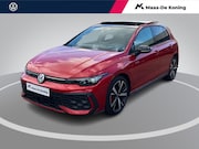 Volkswagen Golf - 1.5eHybrid 200kW/272PK GTE Black Style DSG · Panoramadak · T
