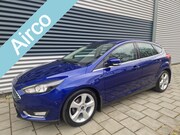 Ford Focus - 1.0 First Edition , PDC, Climatronic, Navigatie, Nap