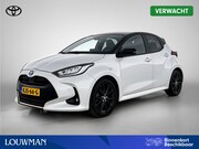 Toyota Yaris - 1.5 Hybrid Executive + | BTW voertuig | Dealer onderhouden |
