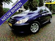 Peugeot 307 - 1.6-16V XT Pack Automaat Ecc Cruisecontrol 5 Drs Lm Velgen T