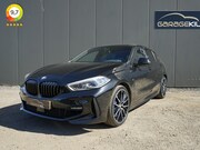 BMW 1-serie - 118i Executive Edition Pano / M sport pro / 19 inch / LED / 