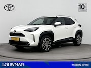 Toyota Yaris Cross - 1.5 Hybrid 130 First Edition | Stuur-Stoelverwarming | 17" L