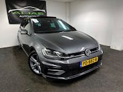Volkswagen Golf - 1.6 TDI Highline - Navi - Virtual Dash - Sfeer - Pano - Lane