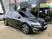 Volkswagen Golf - 1.4 TSI GTE