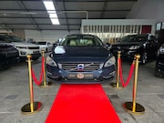 Volvo V60 - 2.4 D6 AUTOMAAT AWD Plug-In Hybrid PANO FULL