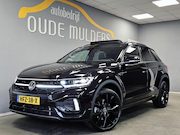 Volkswagen T-Roc - 1.5 TSI R-Line Black Style | Trekhaak | IQ Light | Panoramad
