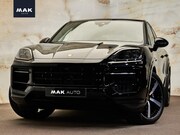 Porsche Cayenne Coupé - 3.0 E-Hybrid Black Edition, SportDesign, pano, 22", tr.haak,