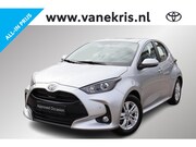 Toyota Yaris - 1.5 Hybrid 115 Active Limited Stoel & stuurverwarming, parke