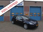 Peugeot 308 - 1.2 PureTech Access 5 deurs, airco, splinter nieuwe motor, n