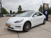 Tesla Model 3 - 60 kWh Plus range FSD, FULL LED, Trekhaak Zomer actie