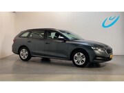Skoda Octavia - Combi 1.0 e-TSI DSG Business Edition Parkeersensoren Navigat