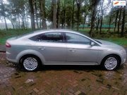 Ford Mondeo - 2.0-16V Ghia