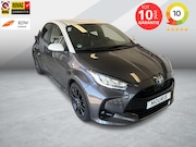 Toyota Yaris - 1.5 Hybrid Style Bi-Tone