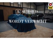 Volvo XC40 - T5 R-Design Pilot Assist ACC BLIS Camera DAB 19''