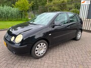 Volkswagen Polo - 1.4-16V/NWE APK/5DEURS/CRUISE/AIRCO/AUDIO/TREKHAAK