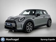 MINI Cooper S - Mini 2.0 Classic Trim | Adaptive Cruise | Camera | Stoelverw