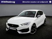 CUPRA Leon - 1.4 e-Hybrid 245pk Performance / Navigatie / Camera / LM 19