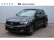 Volvo XC40 - B4 Plus Dark | Panoramadak | Trekhaak | Verwarmbare voorstoe