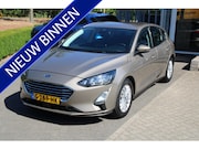 Ford Focus - 1.0 EcoBoost 125 PK Titanium Business NAVIGATIE | KEYLESS | 