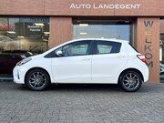 Toyota Yaris - 1.5 VVT-i Comfort | Trekhaak | LM velgen | Bluetooth | Radio