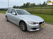 BMW 3-serie - Touring 320i High Executive