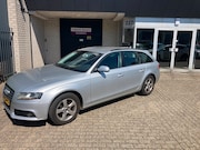 Audi A4 - Avant 2.0 TDI Pro Line Business / NAVI / CLIMA / TREKHAAK /