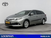 Toyota Auris - 1.8 Hybrid Aspiration | Stoelverwarming | Achteruitrijcamera