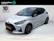 Toyota Yaris - 1.5 Hybrid Launch Edition | PDC voor en achter | Stoelverwar