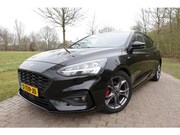 Ford Focus - 1.0 EcoBoost Titanium X Business ST Line | Winterpakket | LE