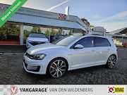 Volkswagen Golf - 2.0 TSI GTI Performance