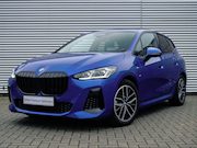 BMW 2-serie Active Tourer - 220i M Sport Automaat / Panoramadak / Sportstoelen / Adaptie